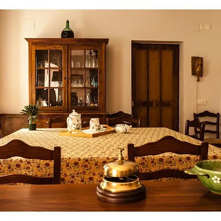 Casa rural Rural La Casa Del Burrero *